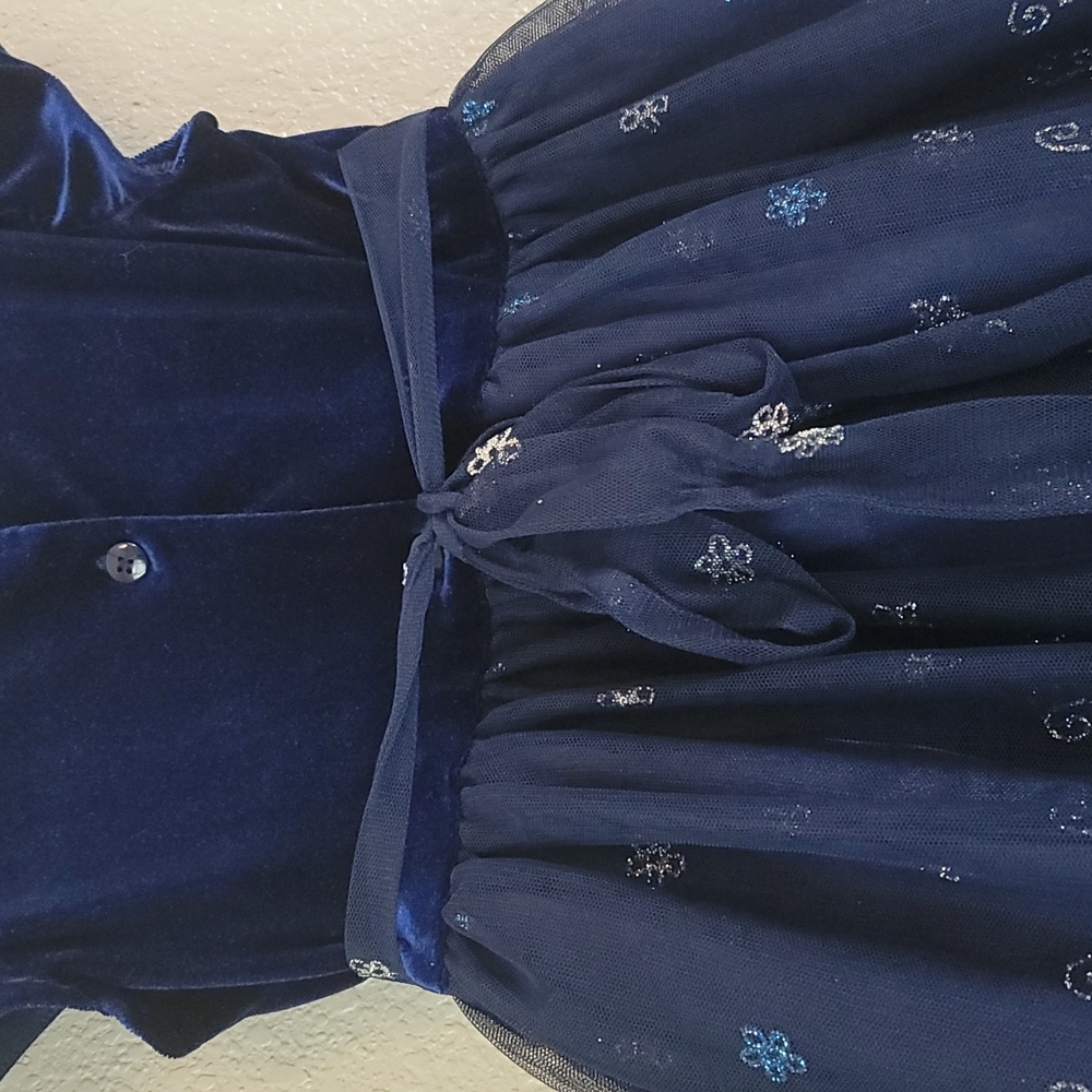 Girl's Dress - Picture 6 of 6